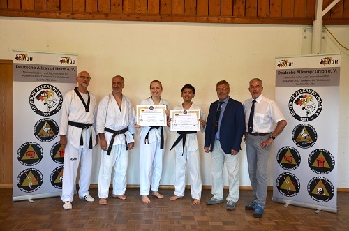 Zwei neue Taekwondo-Meister in Langenbach