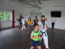 Gemeinsames Grillen und Übernachtung im Sportheim